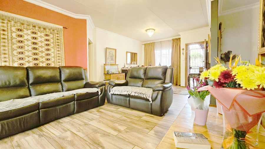 3 Bedroom Property for Sale in Three Rivers Gauteng