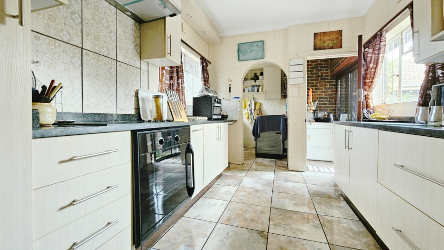 3 Bedroom Property for Sale in Three Rivers Gauteng