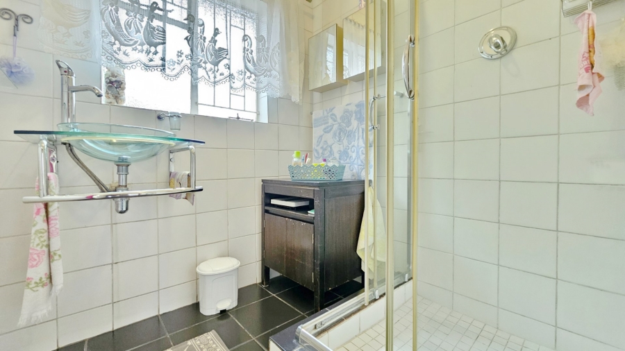 3 Bedroom Property for Sale in Three Rivers Gauteng