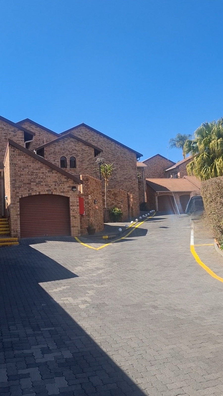 To Let 2 Bedroom Property for Rent in Garsfontein Gauteng