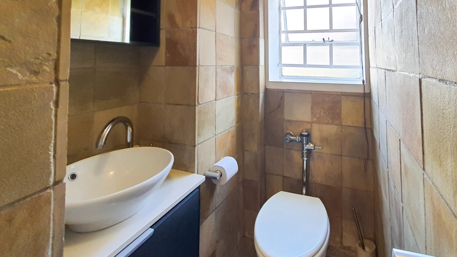 2 Bedroom Property for Sale in Birdhaven Gauteng