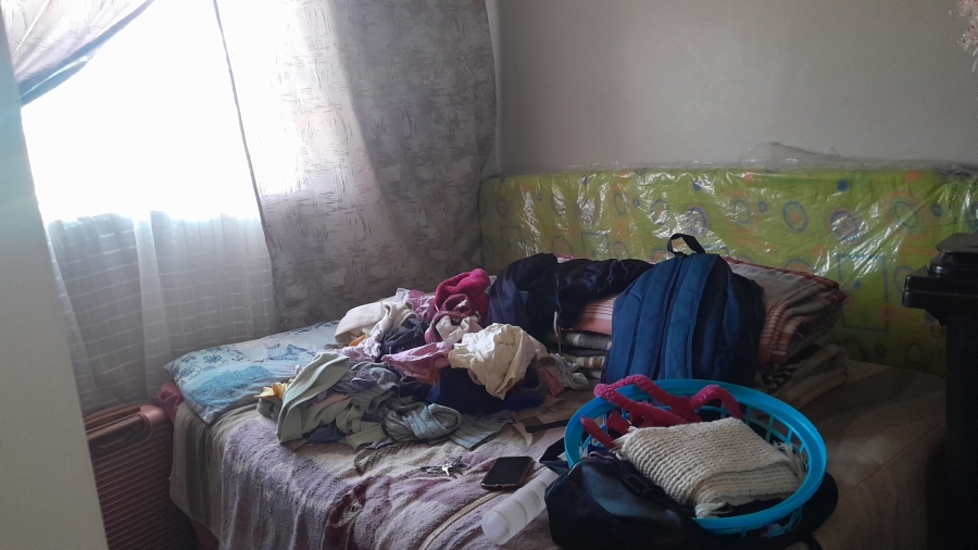 2 Bedroom Property for Sale in Clayville Gauteng