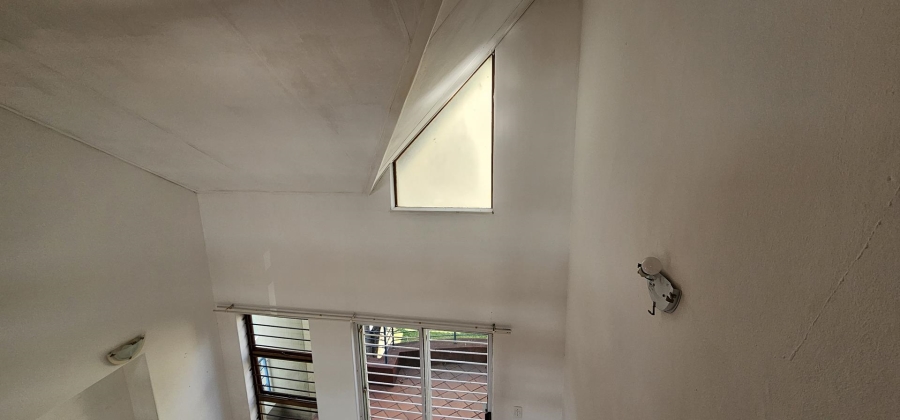 1 Bedroom Property for Sale in Ferndale Gauteng
