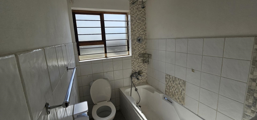 1 Bedroom Property for Sale in Ferndale Gauteng