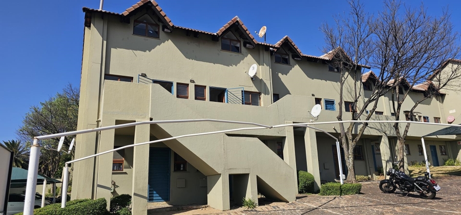 1 Bedroom Property for Sale in Ferndale Gauteng