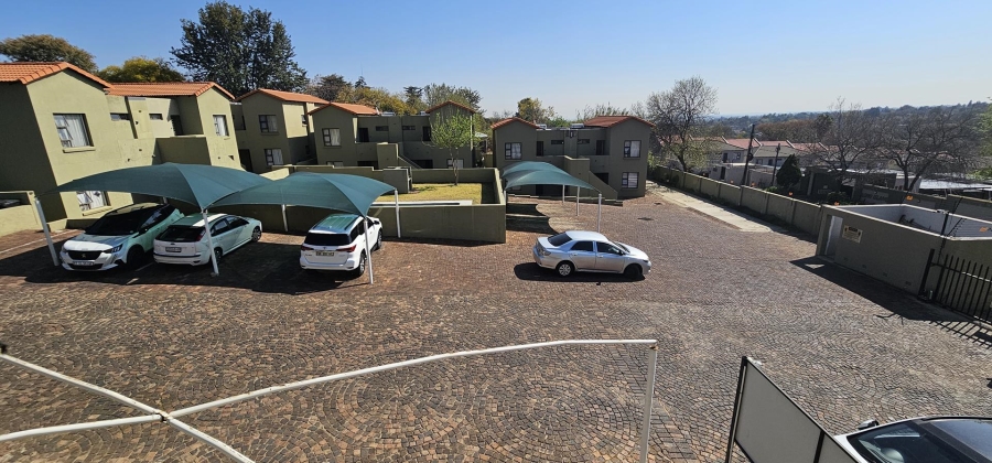 1 Bedroom Property for Sale in Ferndale Gauteng
