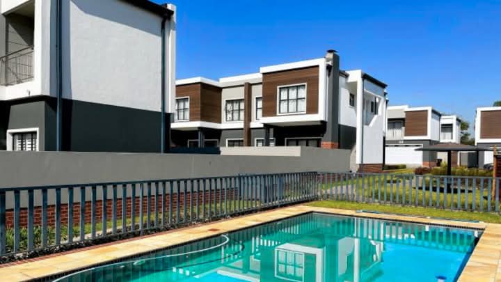3 Bedroom Property for Sale in Broadacres Gauteng
