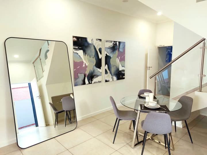 3 Bedroom Property for Sale in Broadacres Gauteng