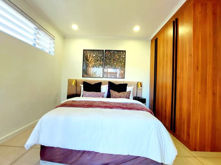 3 Bedroom Property for Sale in Broadacres Gauteng