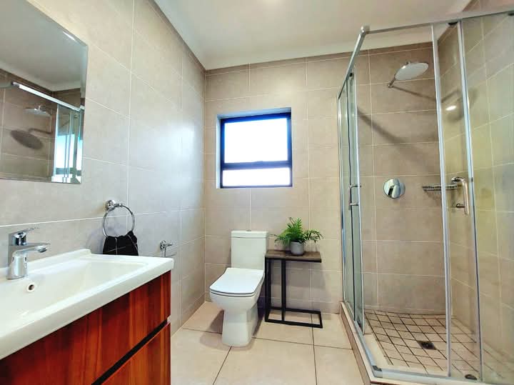 3 Bedroom Property for Sale in Broadacres Gauteng