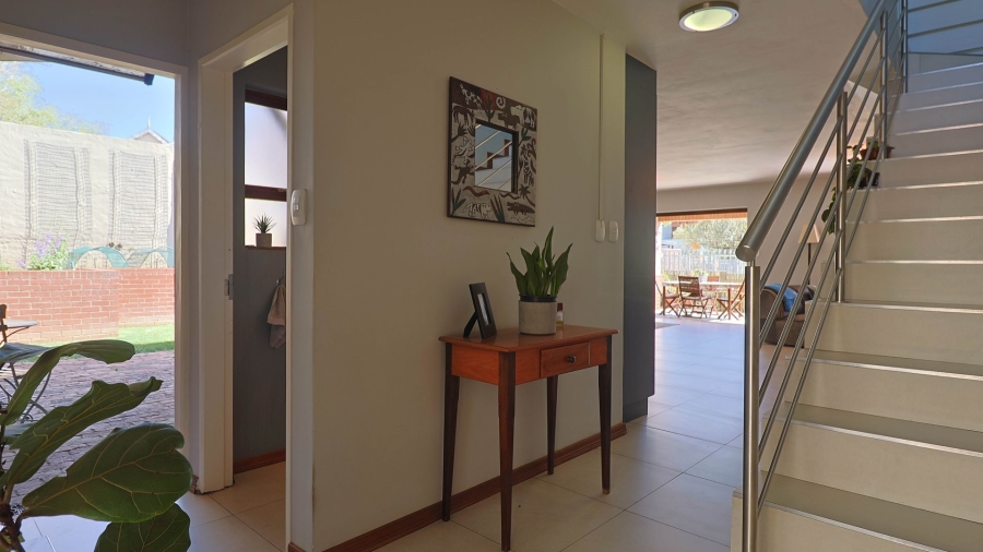 3 Bedroom Property for Sale in Candlewoods Country Estate Gauteng