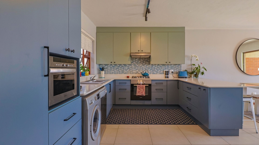 3 Bedroom Property for Sale in Candlewoods Country Estate Gauteng