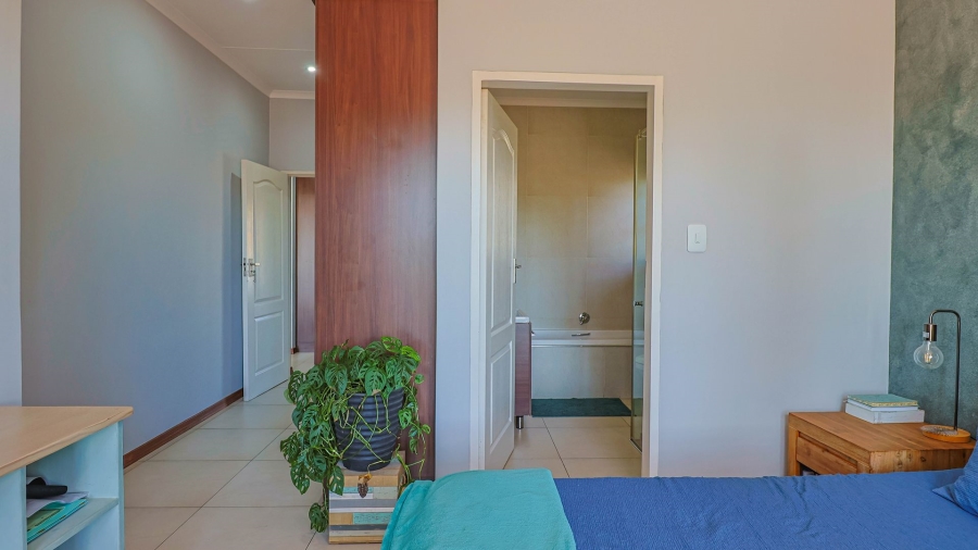 3 Bedroom Property for Sale in Candlewoods Country Estate Gauteng