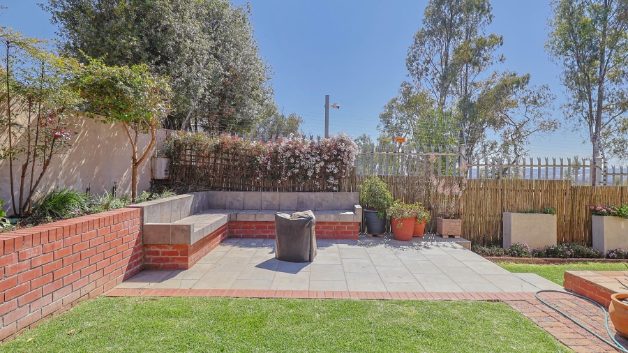 3 Bedroom Property for Sale in Candlewoods Country Estate Gauteng
