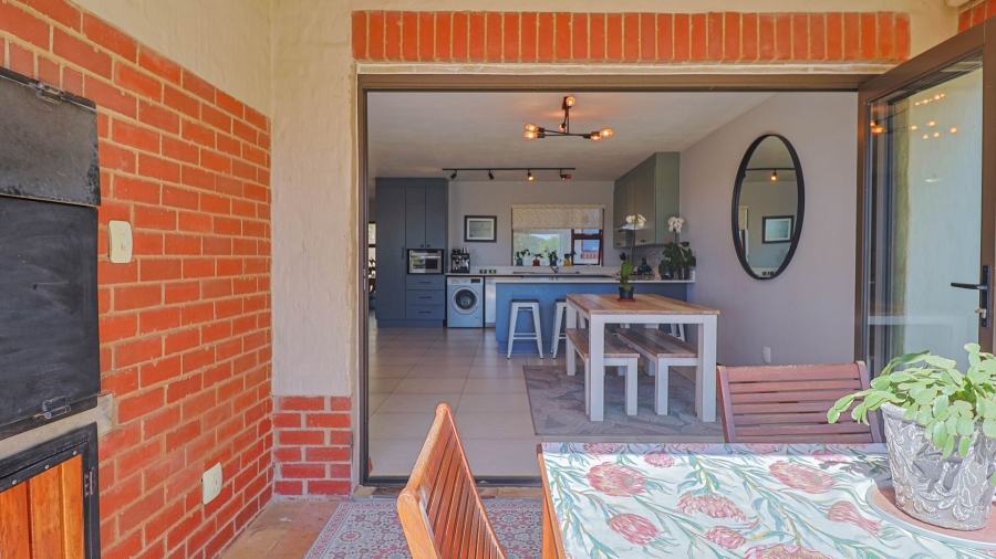 3 Bedroom Property for Sale in Candlewoods Country Estate Gauteng