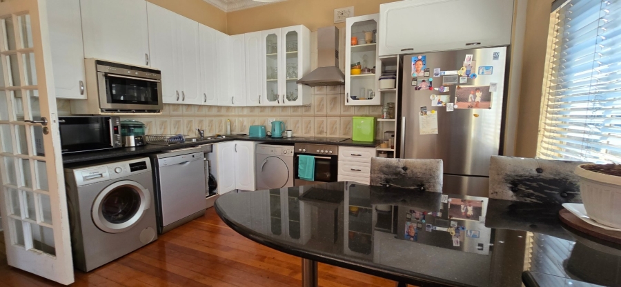 3 Bedroom Property for Sale in Orange Grove Gauteng