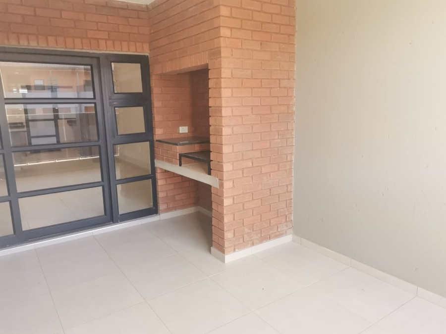 To Let 3 Bedroom Property for Rent in Bartlett Gauteng