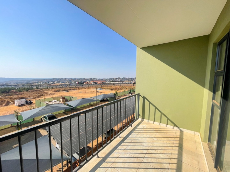 To Let 1 Bedroom Property for Rent in Mooikloof Manor Gauteng