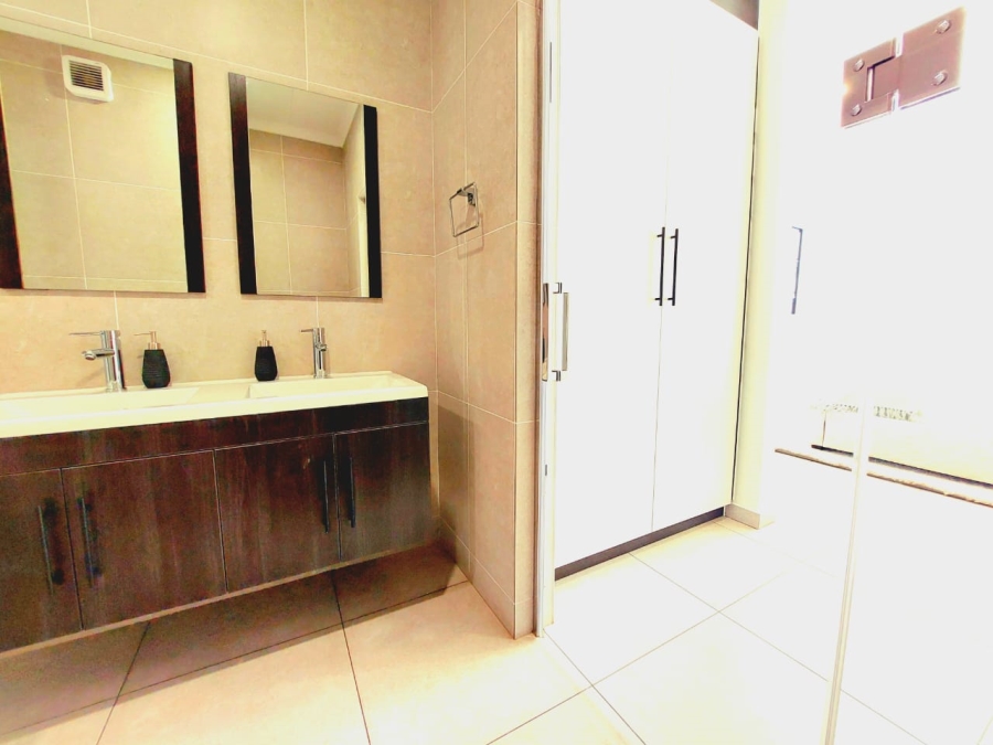 3 Bedroom Property for Sale in Lonehill Gauteng
