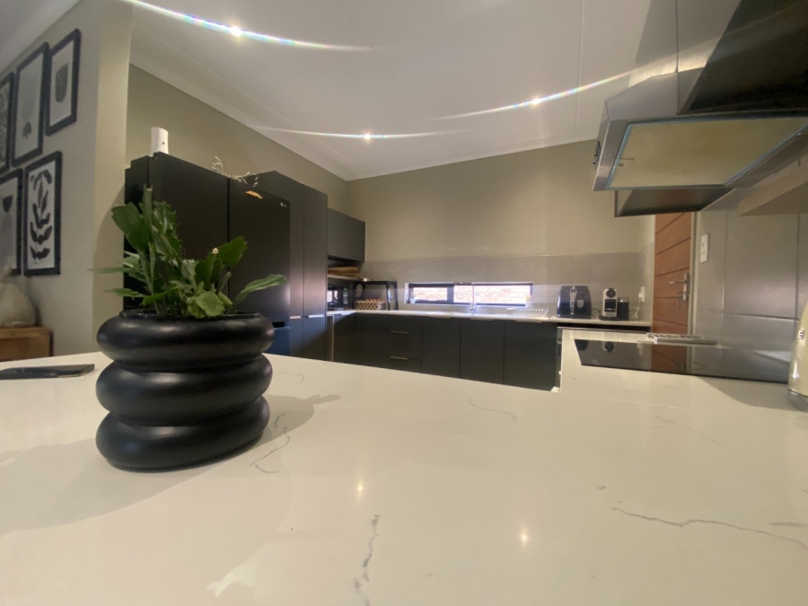 3 Bedroom Property for Sale in Lion Pride Gauteng