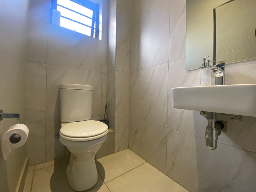 3 Bedroom Property for Sale in Lion Pride Gauteng