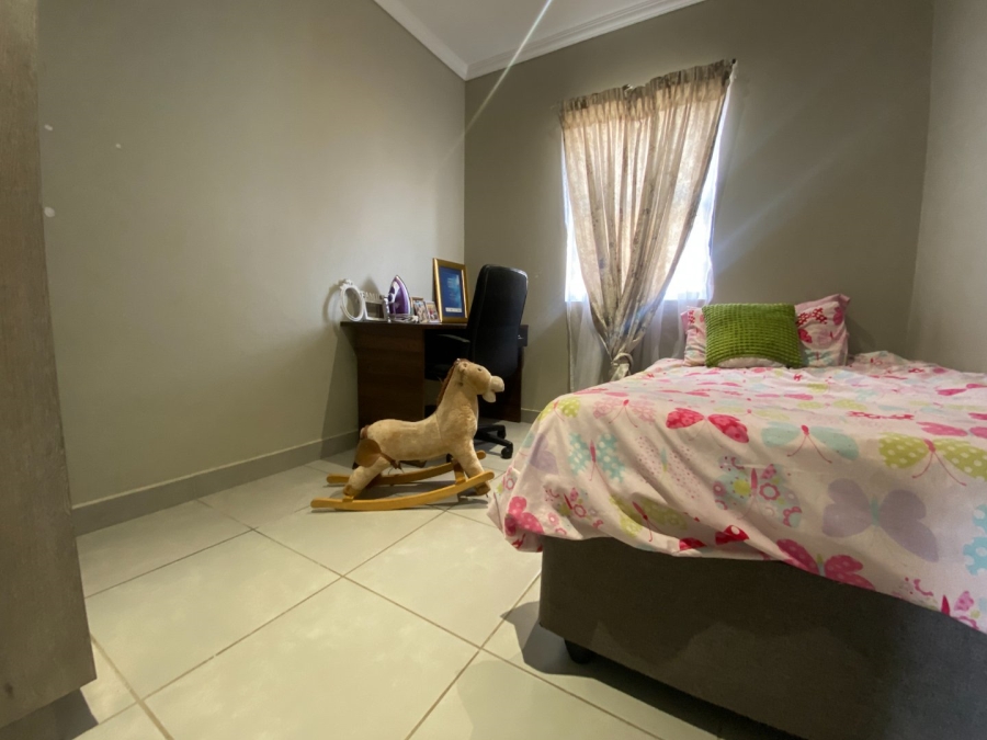 3 Bedroom Property for Sale in Lion Pride Gauteng