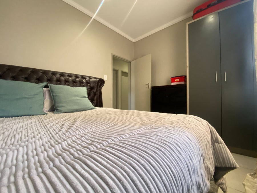 3 Bedroom Property for Sale in Lion Pride Gauteng