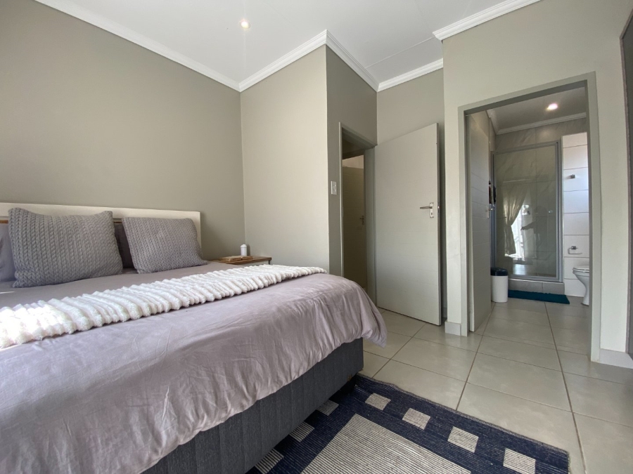 3 Bedroom Property for Sale in Lion Pride Gauteng