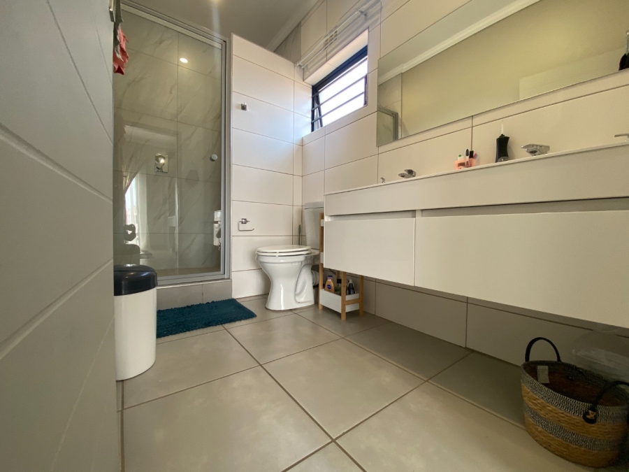 3 Bedroom Property for Sale in Lion Pride Gauteng