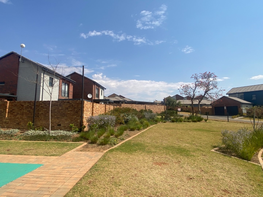 3 Bedroom Property for Sale in Lion Pride Gauteng