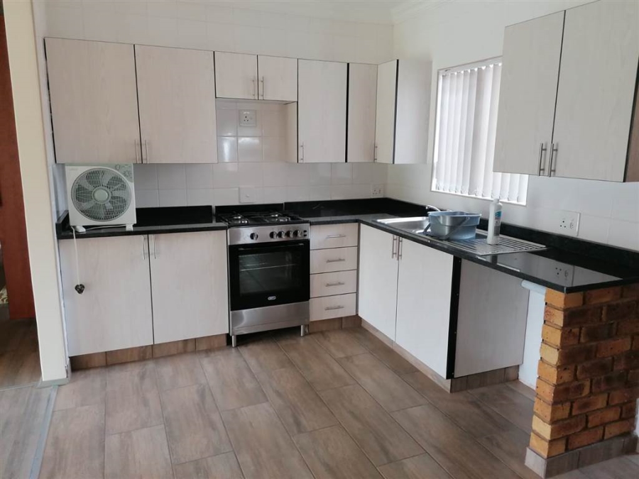 To Let 3 Bedroom Property for Rent in Fairlead Gauteng