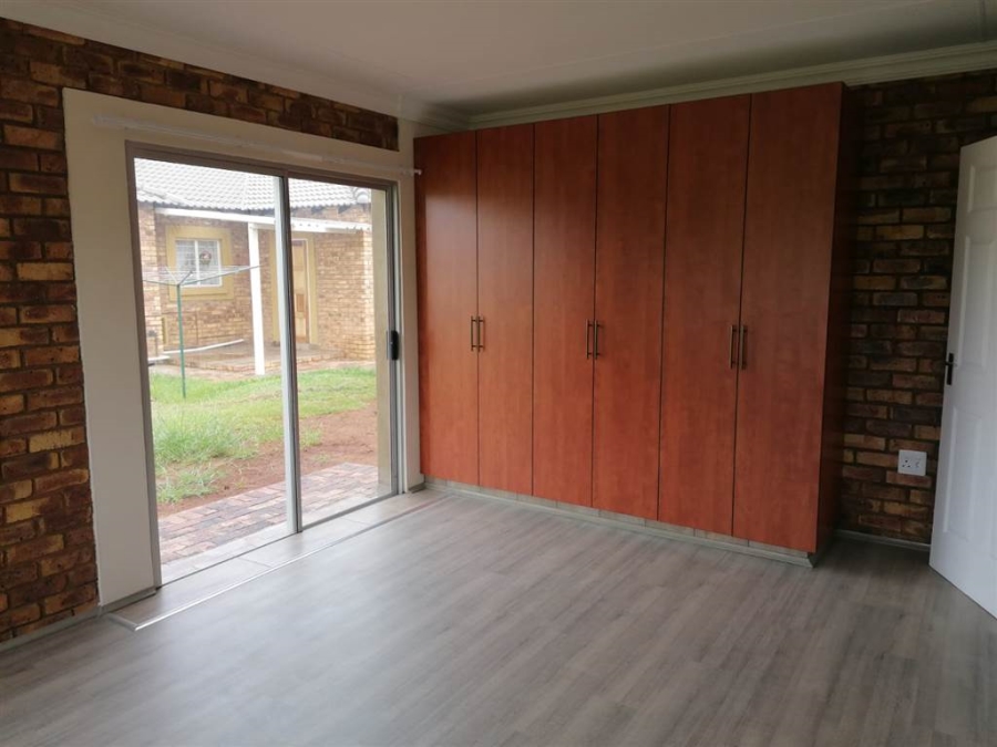 To Let 3 Bedroom Property for Rent in Fairlead Gauteng