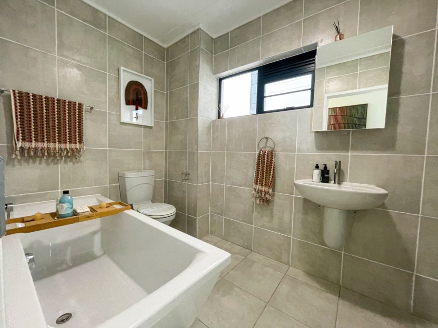 To Let 3 Bedroom Property for Rent in Mooikloof Manor Gauteng