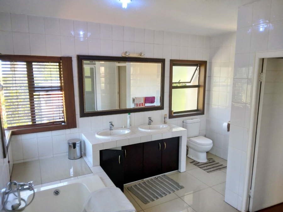 To Let 4 Bedroom Property for Rent in Kyalami Estates Gauteng