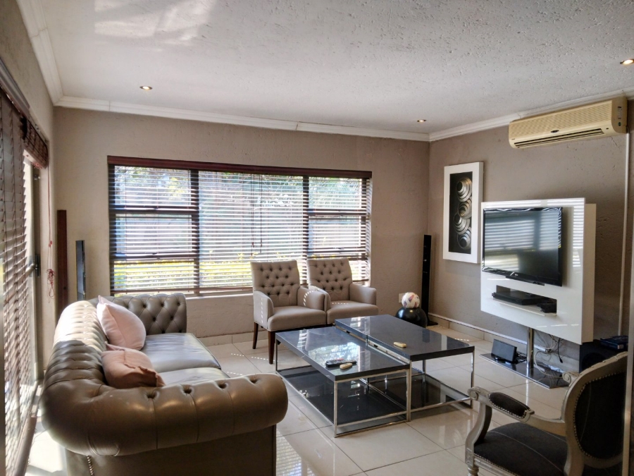 To Let 4 Bedroom Property for Rent in Kyalami Estates Gauteng