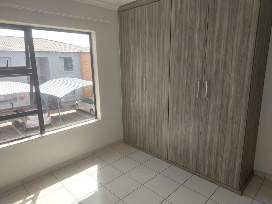  Bedroom Property for Sale in Rynfield Gauteng