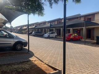 To Let 2 Bedroom Property for Rent in Noordwyk Gauteng