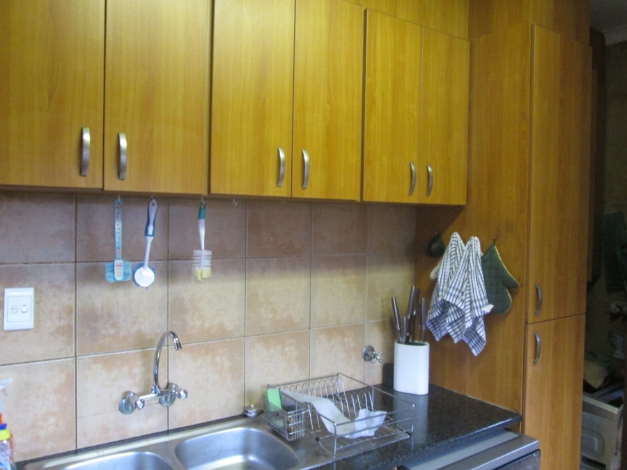 3 Bedroom Property for Sale in Edleen Gauteng