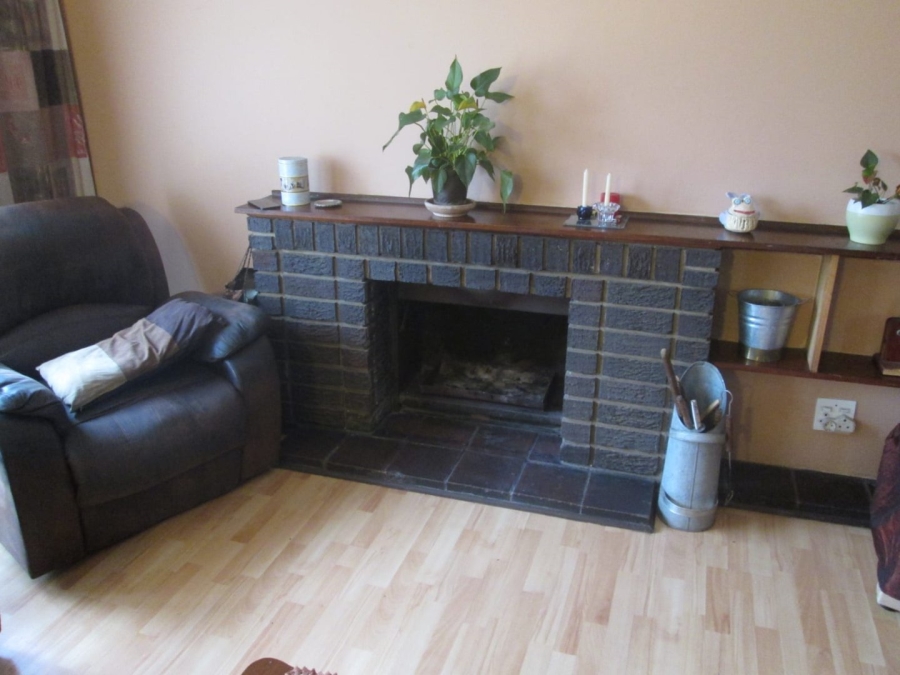 3 Bedroom Property for Sale in Edleen Gauteng