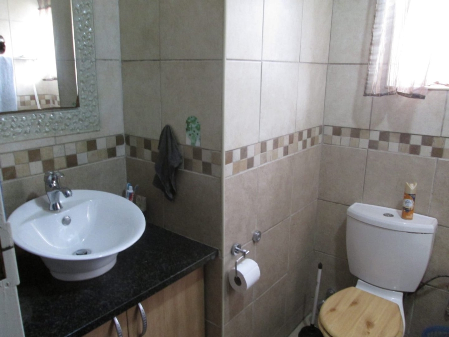 3 Bedroom Property for Sale in Edleen Gauteng
