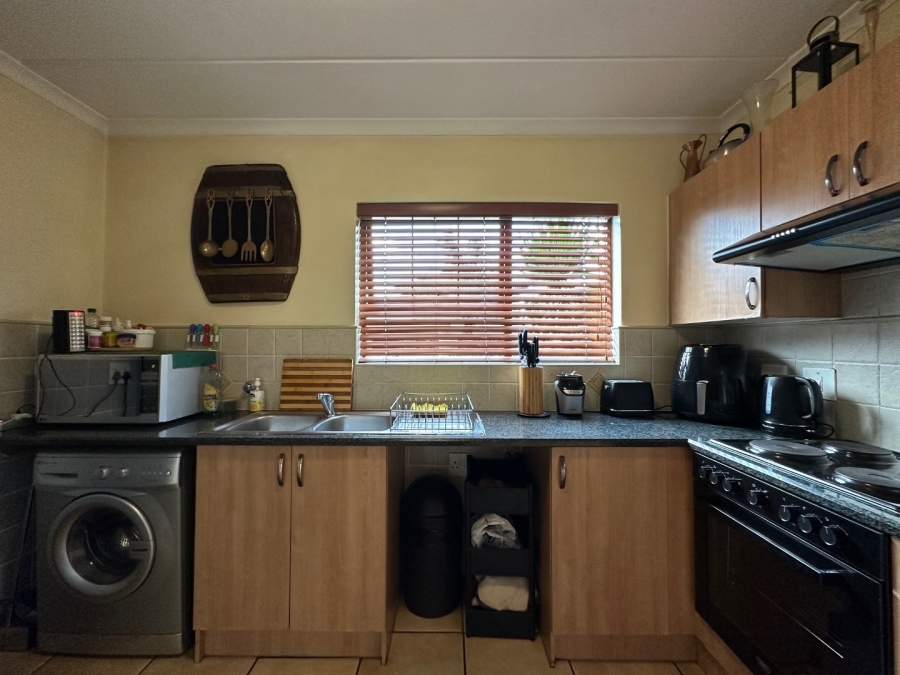 To Let 2 Bedroom Property for Rent in Meyersig Lifestyle Estate Gauteng