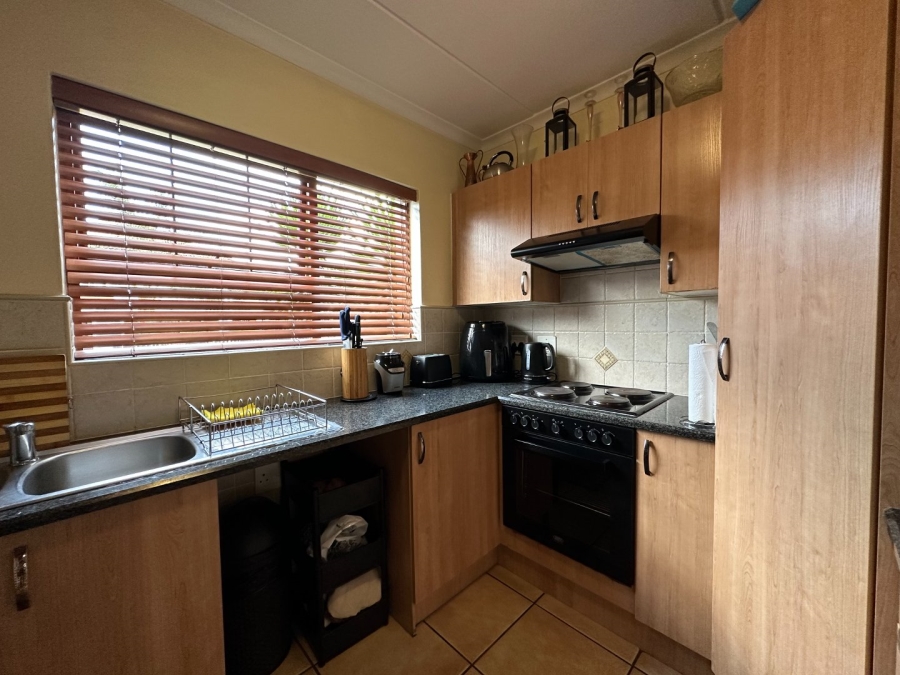 To Let 2 Bedroom Property for Rent in Meyersig Lifestyle Estate Gauteng