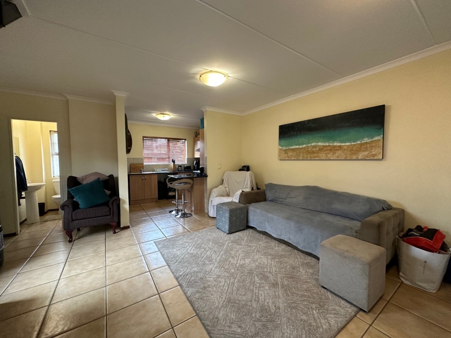 To Let 2 Bedroom Property for Rent in Meyersig Lifestyle Estate Gauteng
