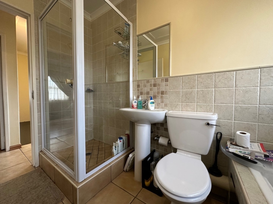 To Let 2 Bedroom Property for Rent in Meyersig Lifestyle Estate Gauteng