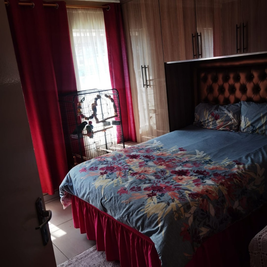 2 Bedroom Property for Sale in Kosmosdal Gauteng