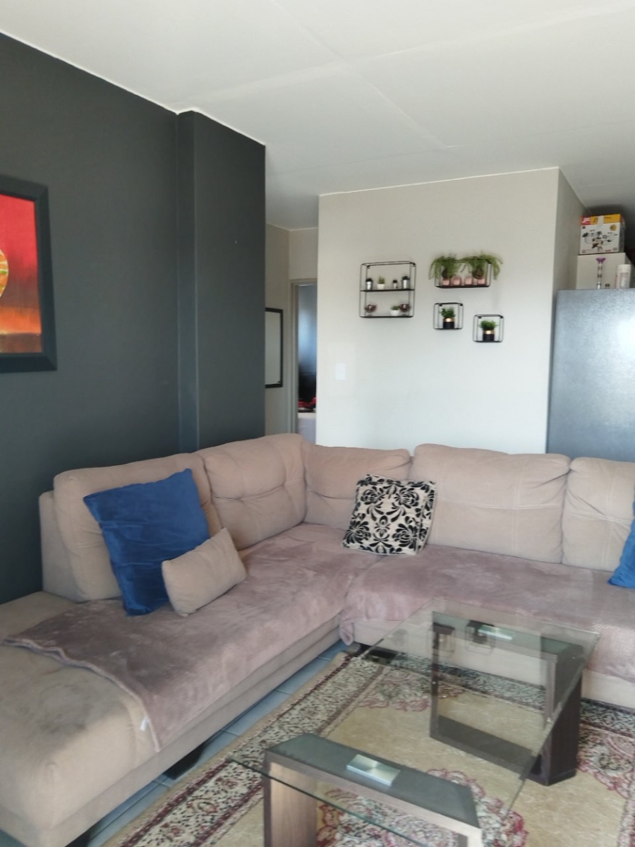 To Let 2 Bedroom Property for Rent in Clubview Gauteng