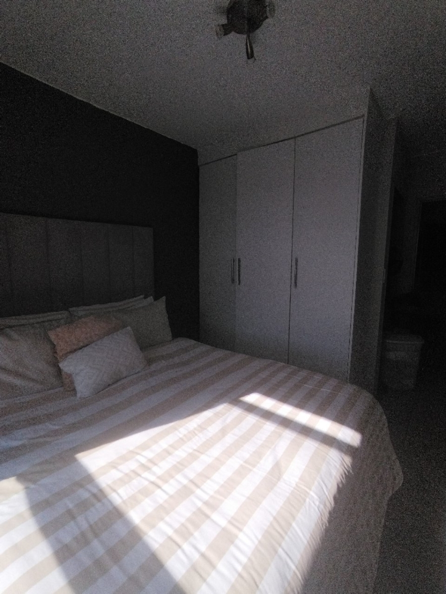 To Let 2 Bedroom Property for Rent in Clubview Gauteng