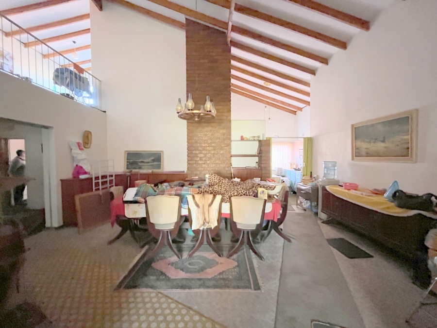 5 Bedroom Property for Sale in Florida Park Gauteng