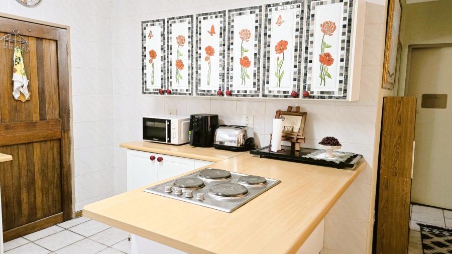 2 Bedroom Property for Sale in Kleinfontein A H Gauteng