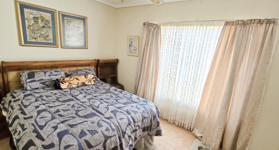 2 Bedroom Property for Sale in Kleinfontein A H Gauteng